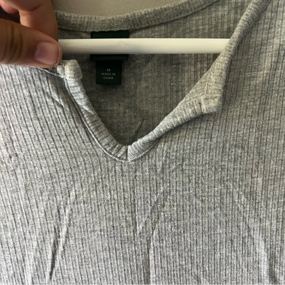 Wild Fable Grey Basic Tee Size Medium - Image 2