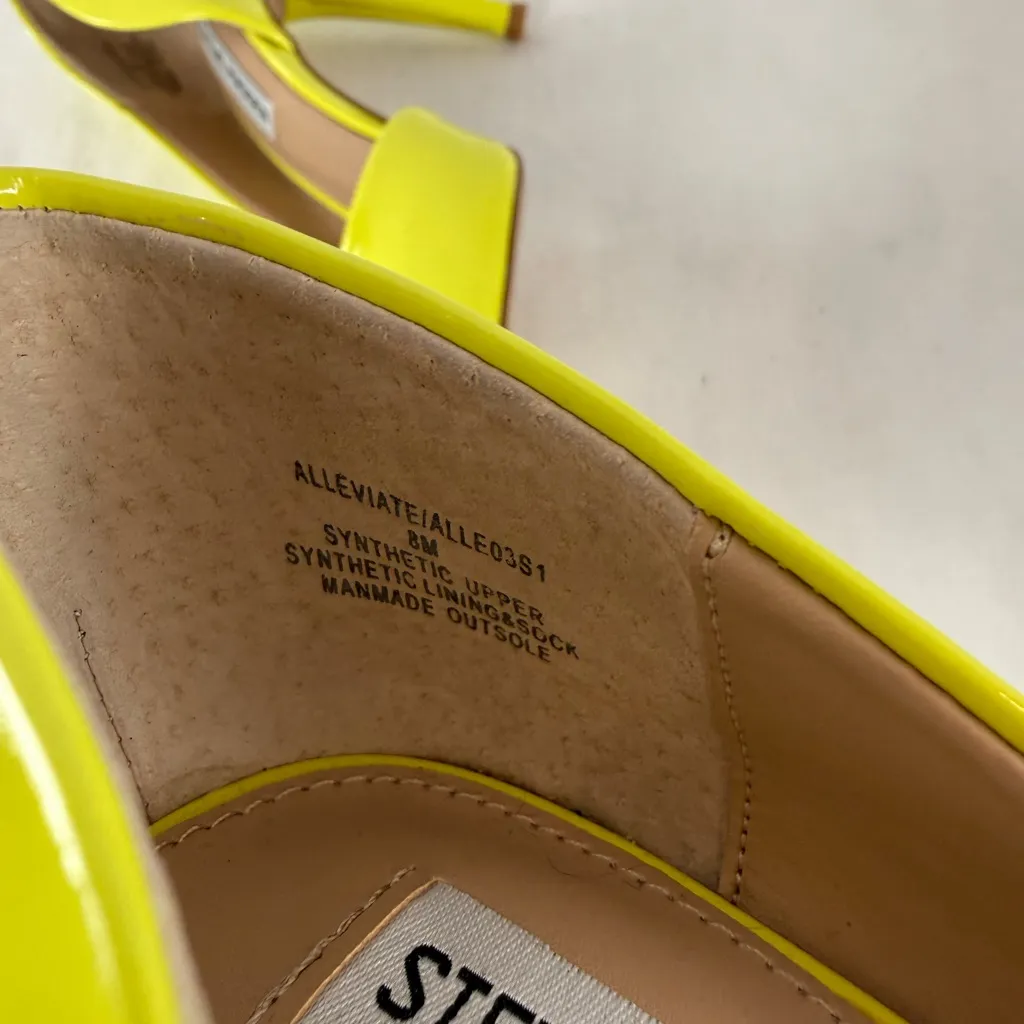 Steve Madden Vegan Patent Leather Point Toe Heels in Bright Yellow Size 8 - Image 11