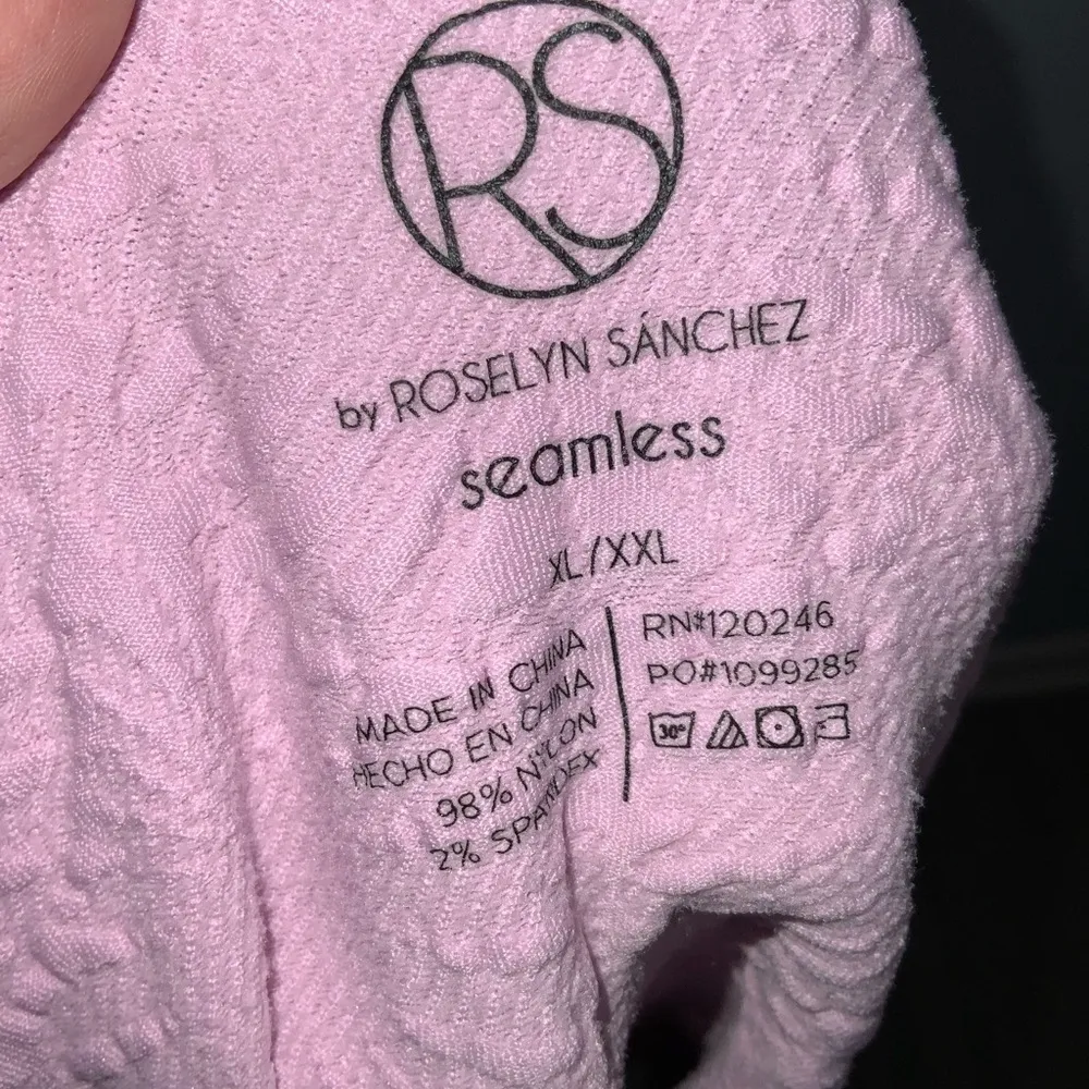 Roselyn Sanchez Pink Lace Cami Tank V Neck Stretchy Cropped Top XL - Image 6