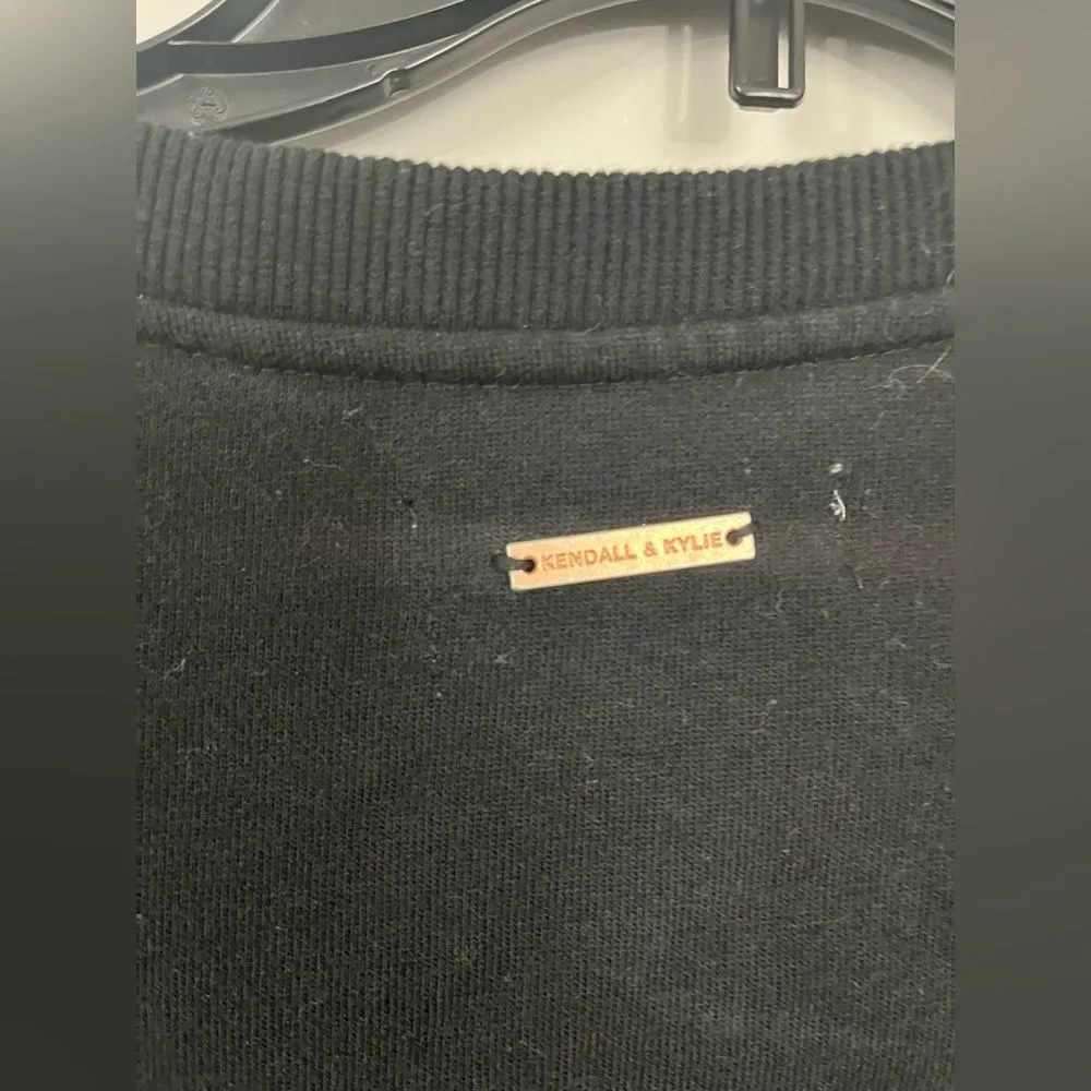 Kendall & Kylie Small Dream on California Floral Sleeved Sweatshirt Size Small - Image 5