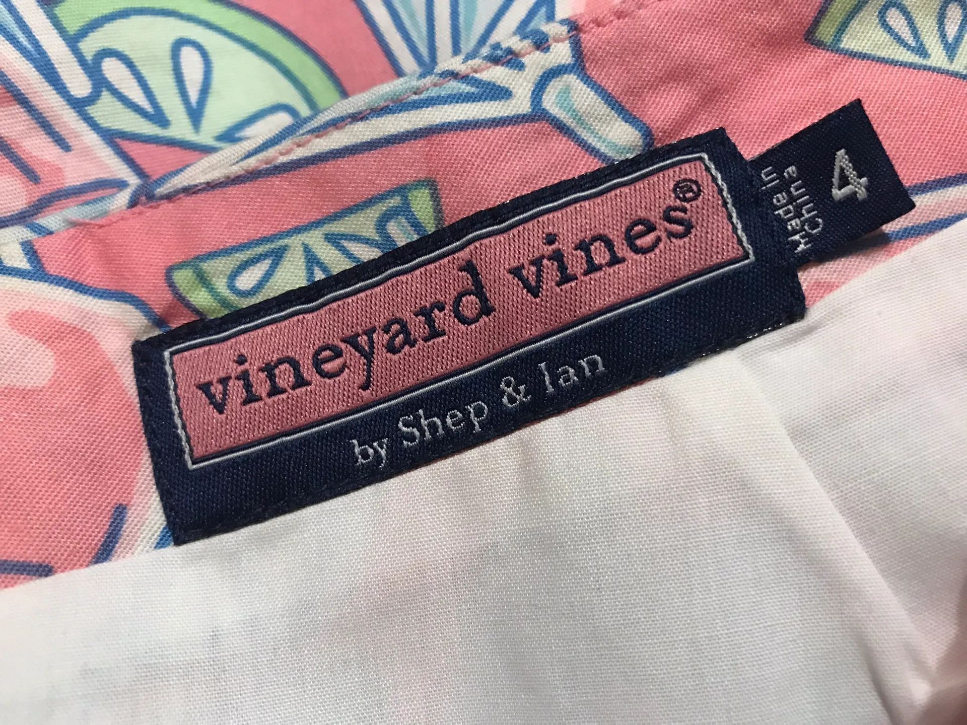 Vineyard Vines Skirt Size 4 - Image 3