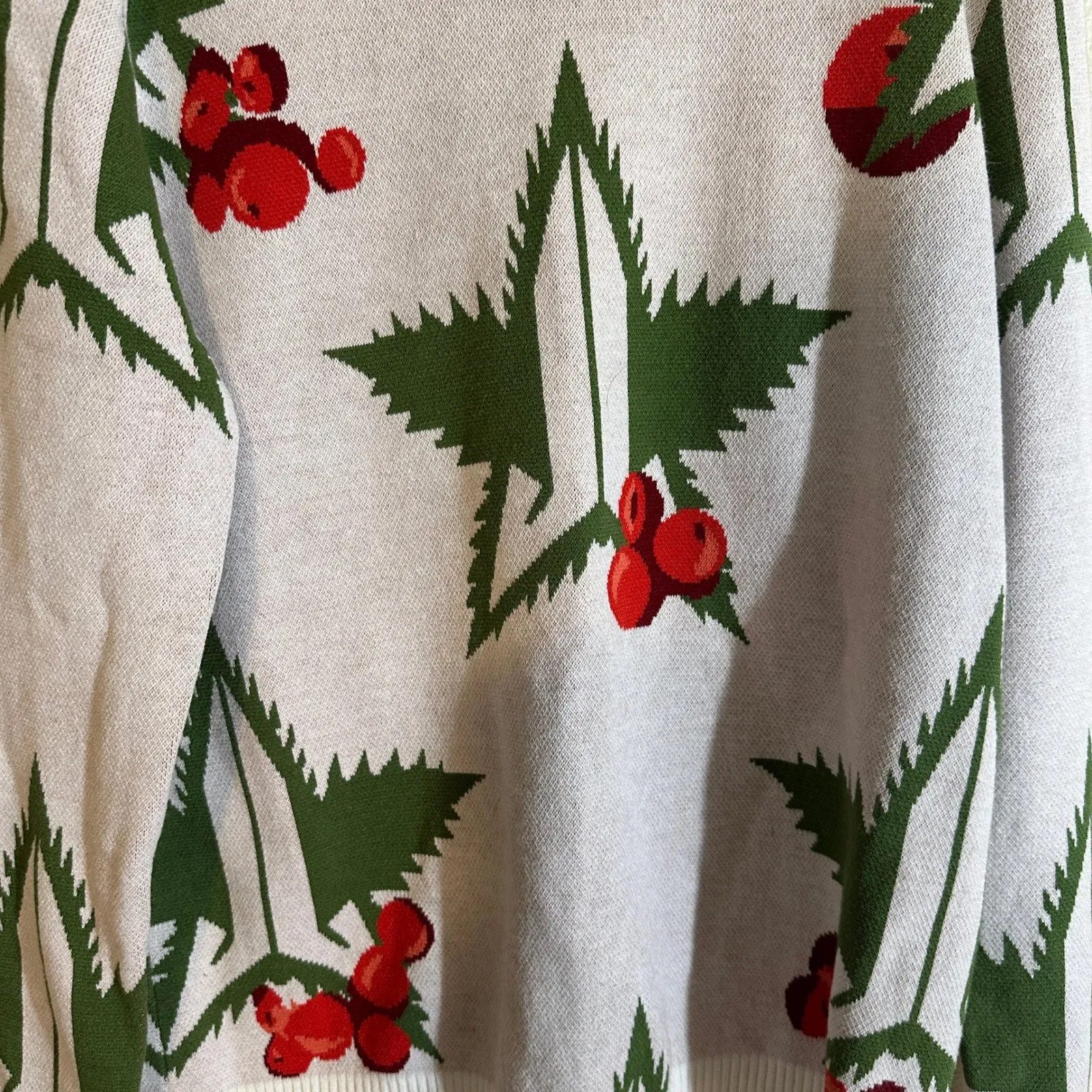 JEFFREY STAR GREEN LEAF RED BERRY WINTER EDITION‎ SWEATER SIZE XL - Image 6