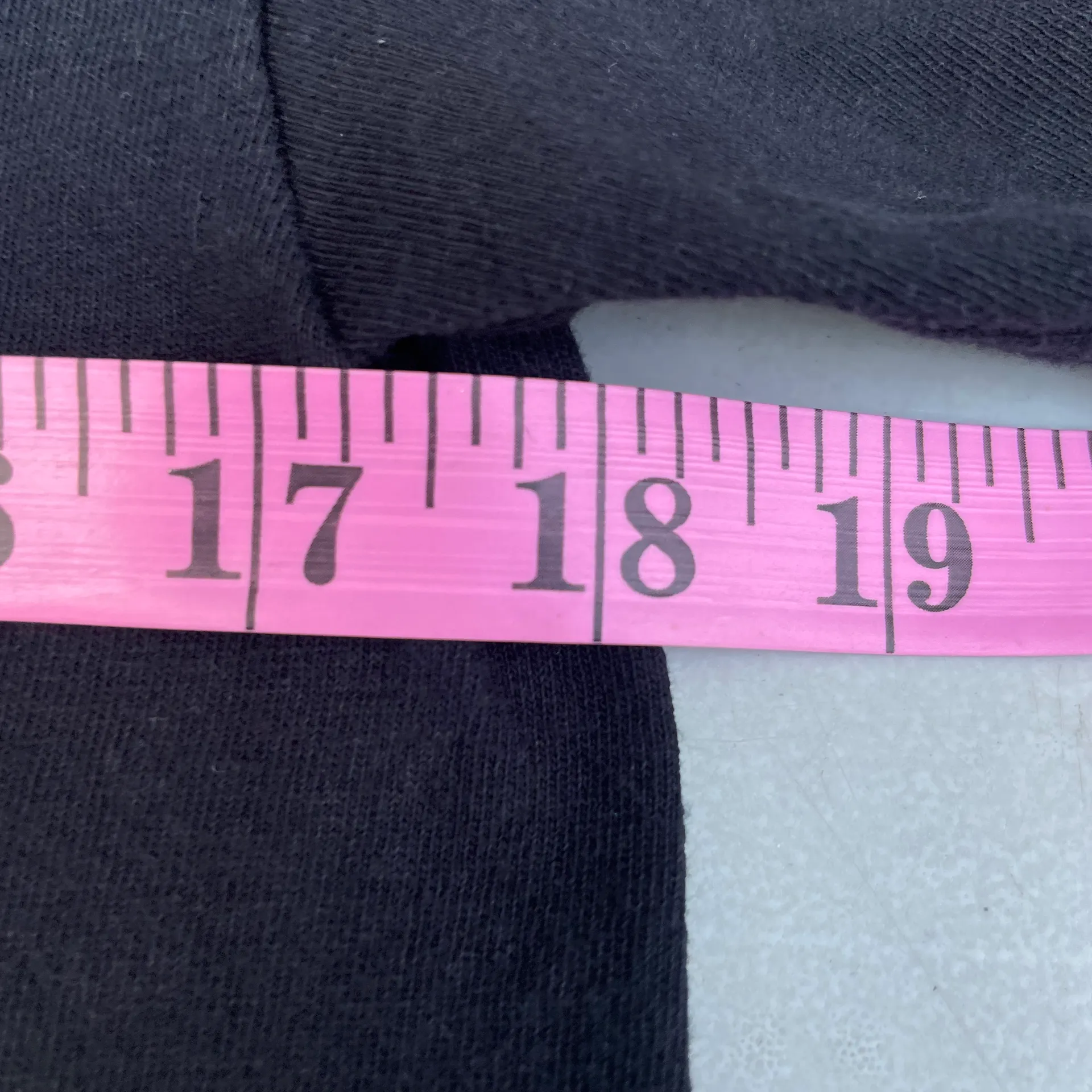 Black Graphic T-shirt - Image 5