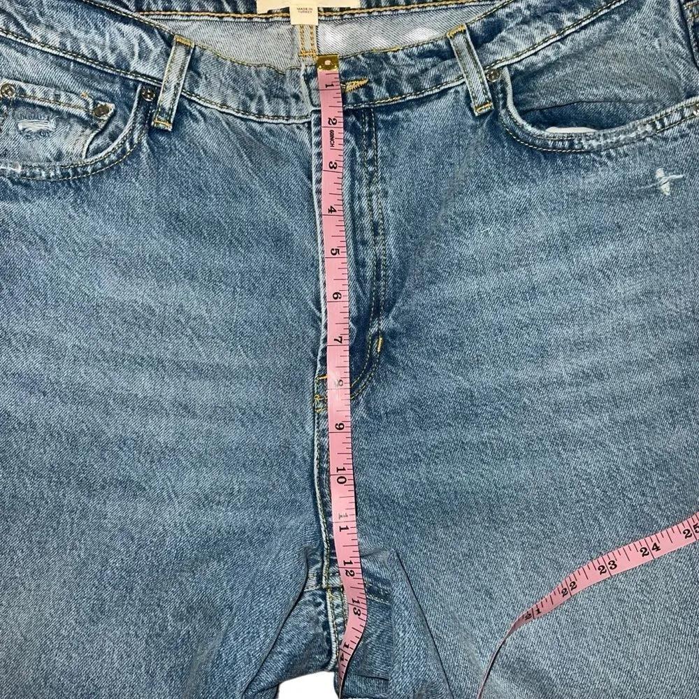 Boden Midrise Loose Fit Distressed Light Wash Jeans Size 31 Blue - Image 10