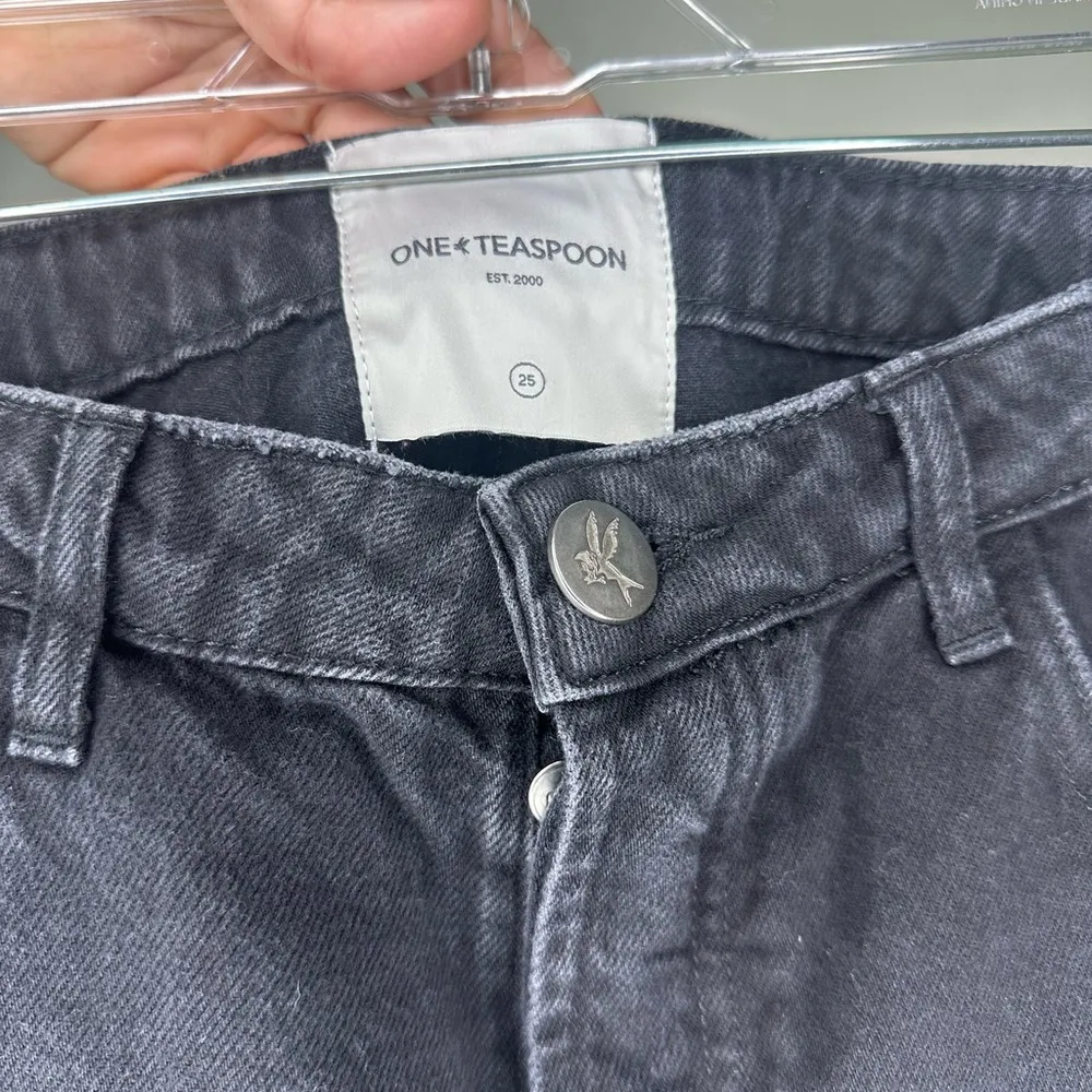 One Teaspoon BLACK BANDITS DENIM SHORTS Size 25 Slouchy Relaxed - Image 7