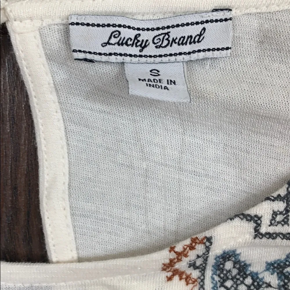 Lucky Brand ivory embroidered lace top - Image 4
