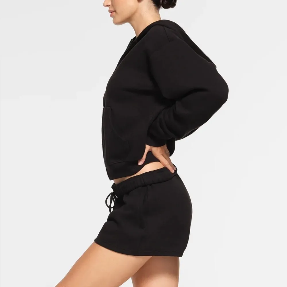 SKIMS COTTON FLEECE‎ CLASSIC SHORT size S NWT - Image 2