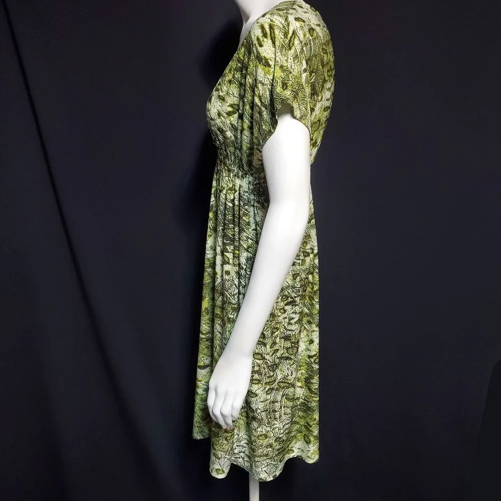 Green Patterned Dress  - Image 3