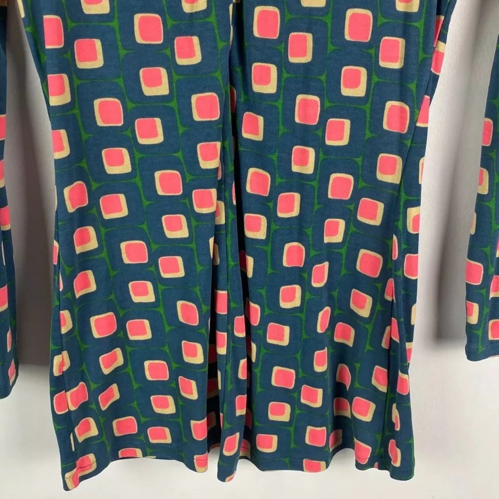 Boden Geo Print V Neck Twist Long Sleeve Top US Size 6 Shirt Jersey Knit Tunic Pink - Image 4