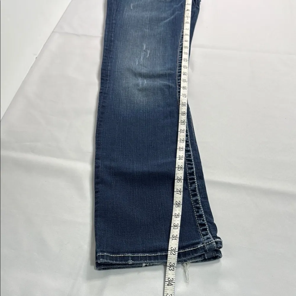 BKE Boot Cut Blue Jeans with Classic Indigo Wash - Image 4