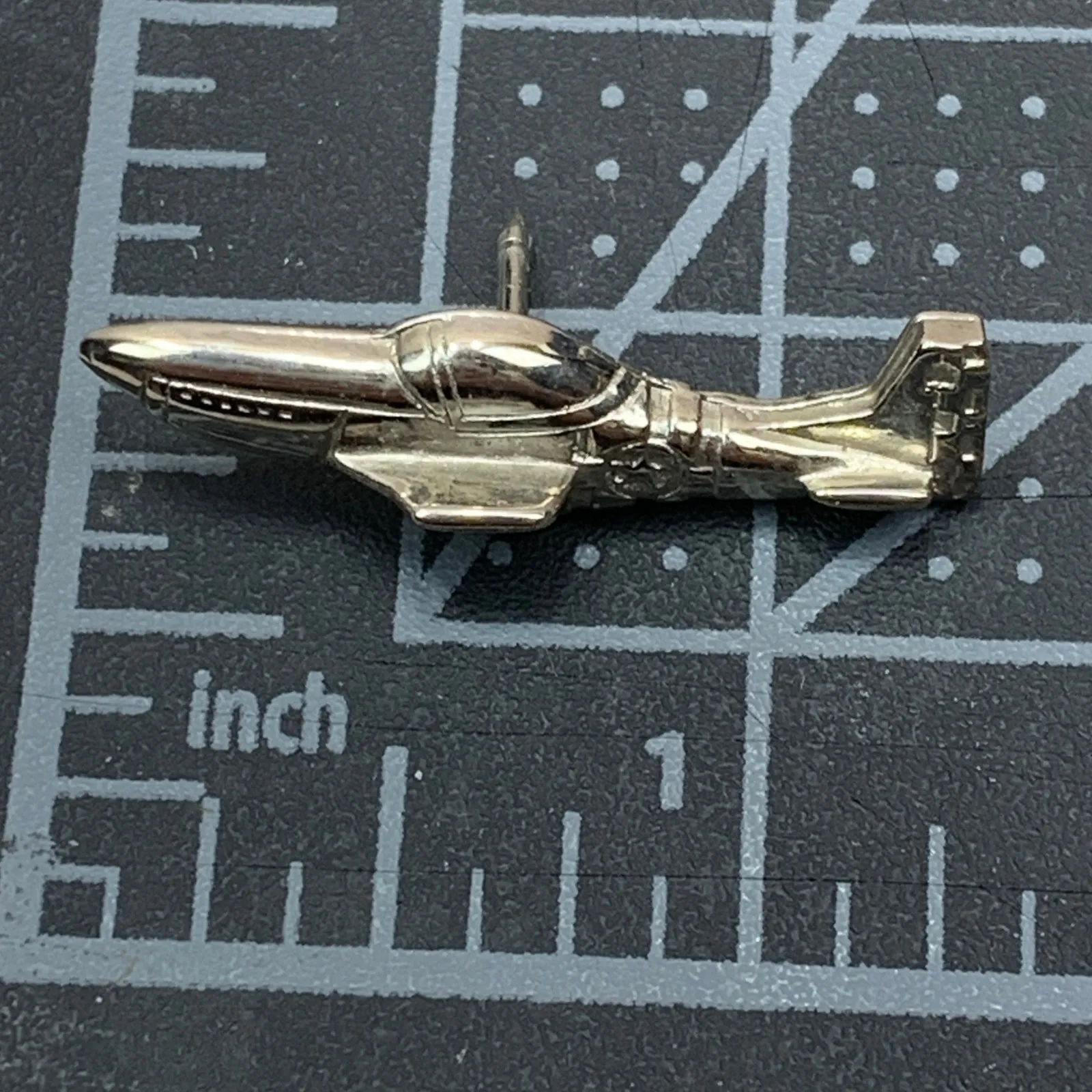 Silver Tone Airplane Lapel Pin P 51 Mustang Profile Aircraft Brooch Jewelry - Image 3
