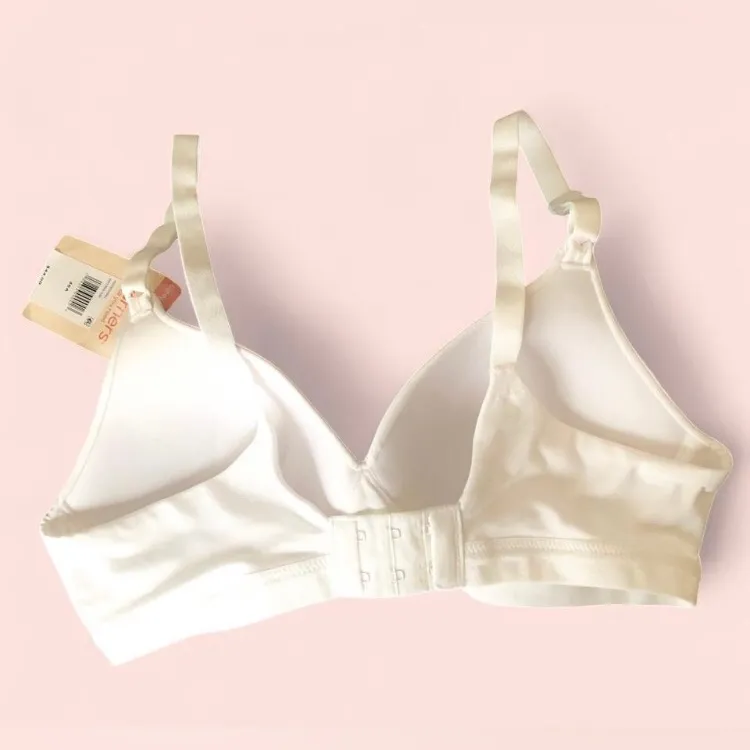 New! $44 Warner’s Cloud 9 - Image 3