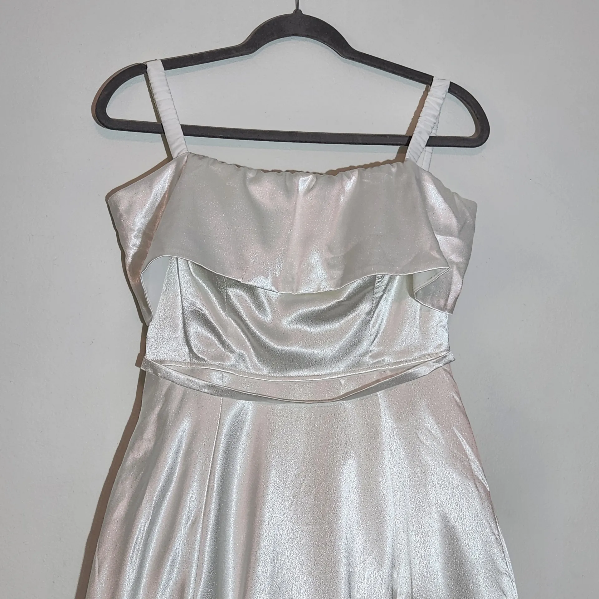 Lulus White Satin Off the Shoulder Wedding Dress NWT Medium Puffy Wedding Gown - Image 5