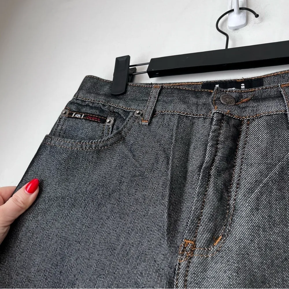 Vintage 90s LEI Jeans Black & Silver Metallic Straight Leg Jeans 9 - Image 2