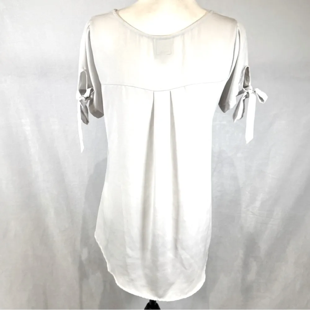 Meraki white tie sleeve flowy top size small - Image 3