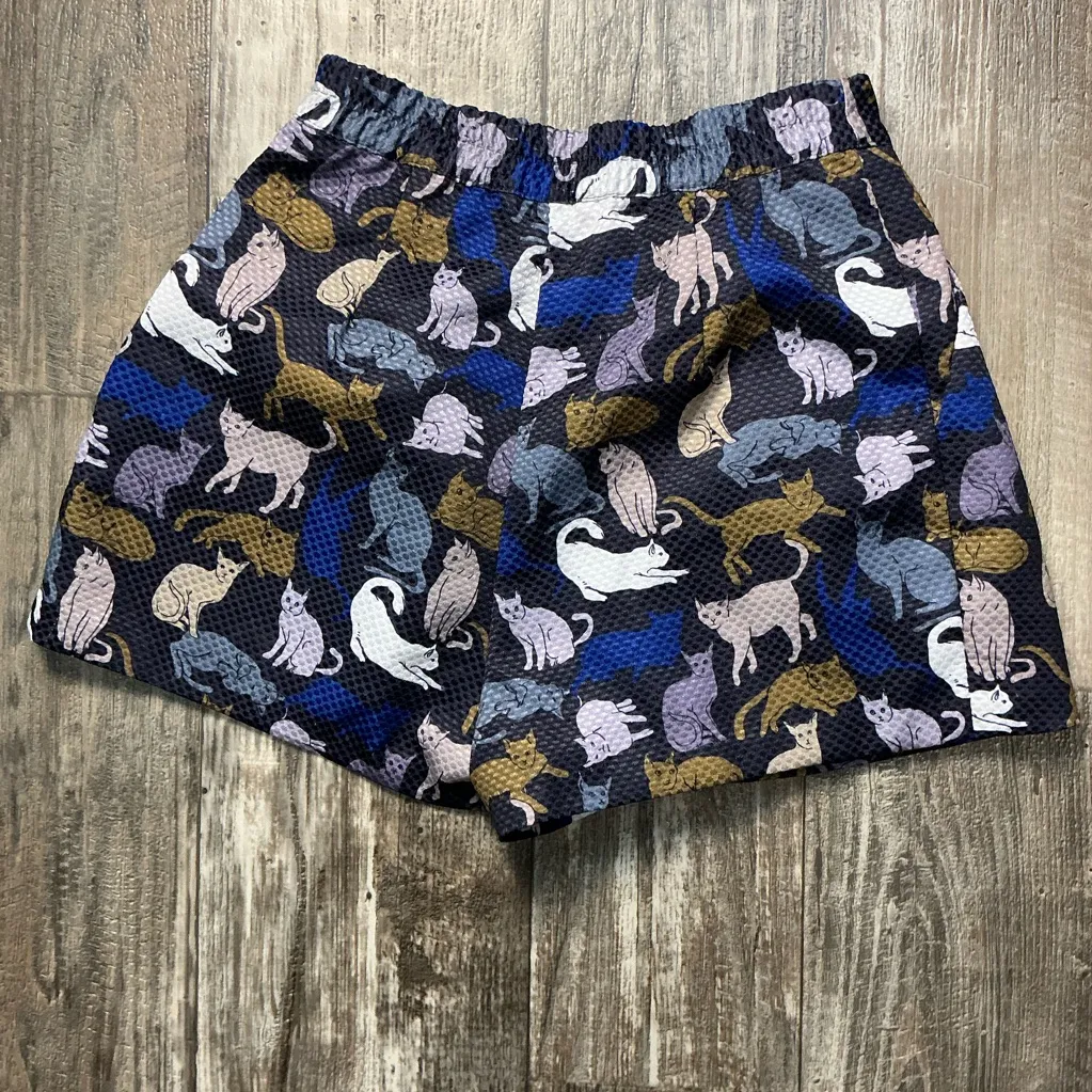 H&M High Waist Animal Print Shorts - Blue and Brown Size 6 - Image 4