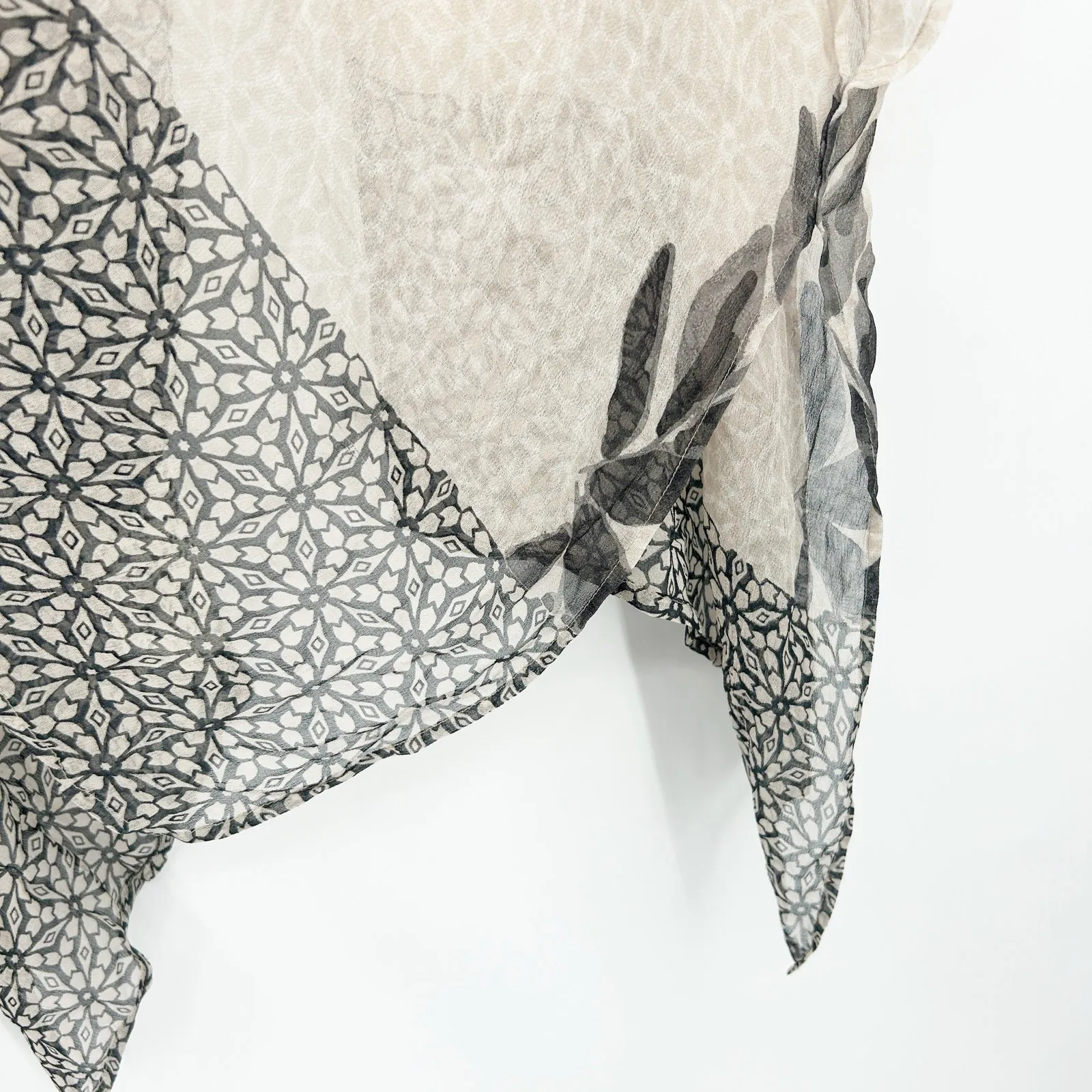 Anthropologie Elizabeth Gillett Boho Noma Sheer‎ Lace Crochet Kimono Cardigan OS - Image 8