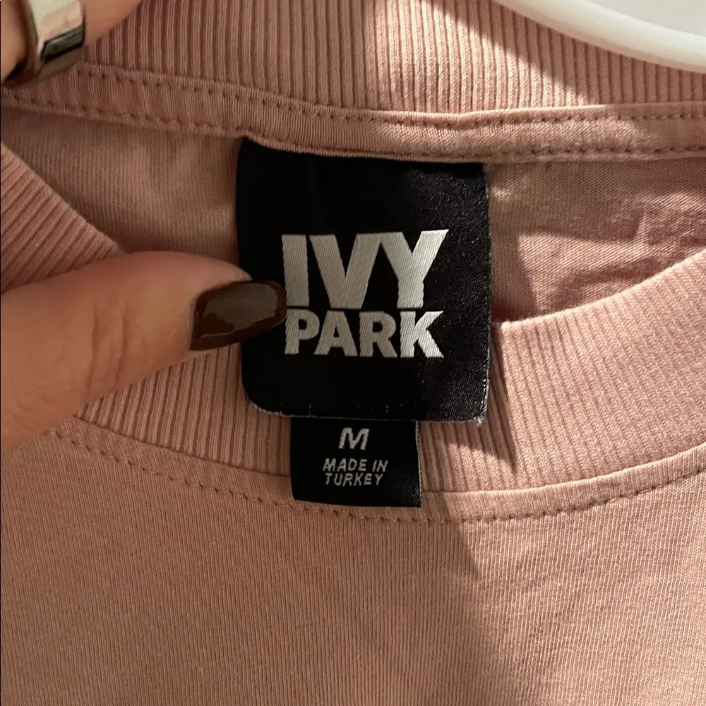 IVY PARK Pink Crop Shirt - Image 2
