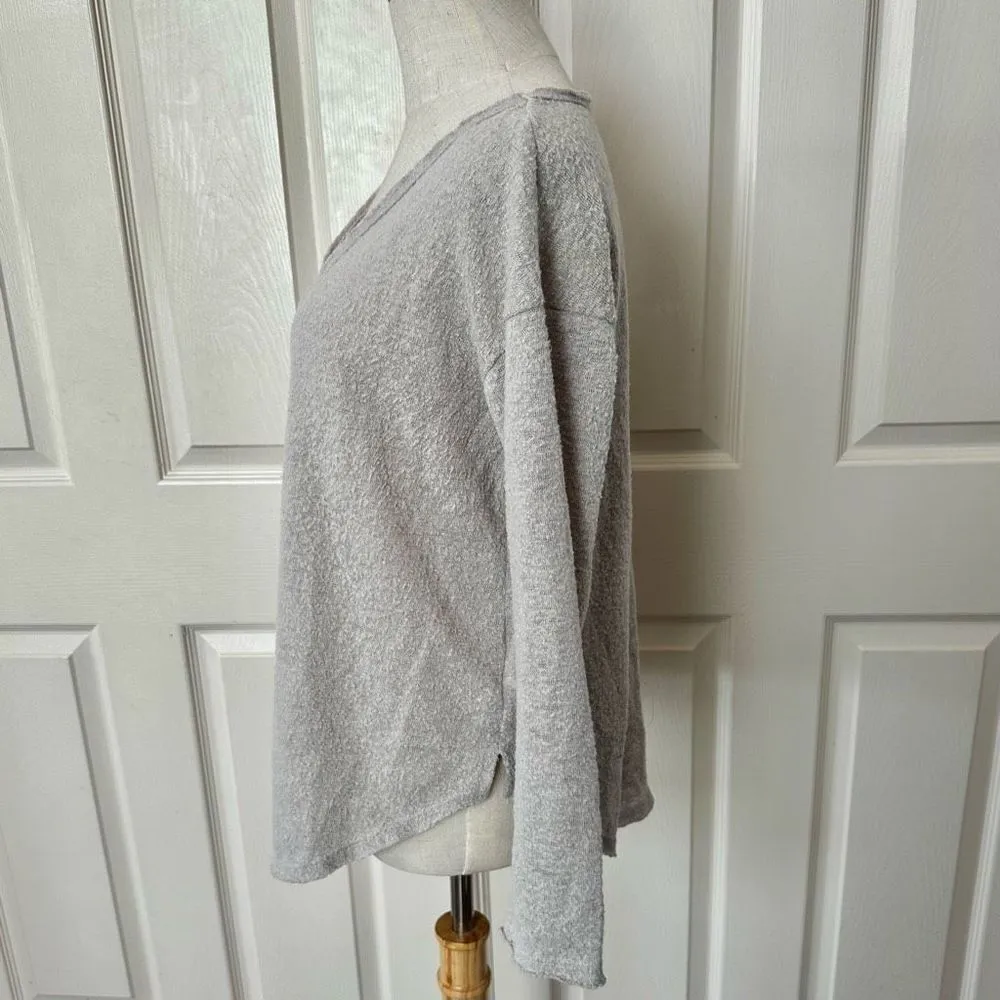 BDG tan V neck long sleeved sweater - Image 5