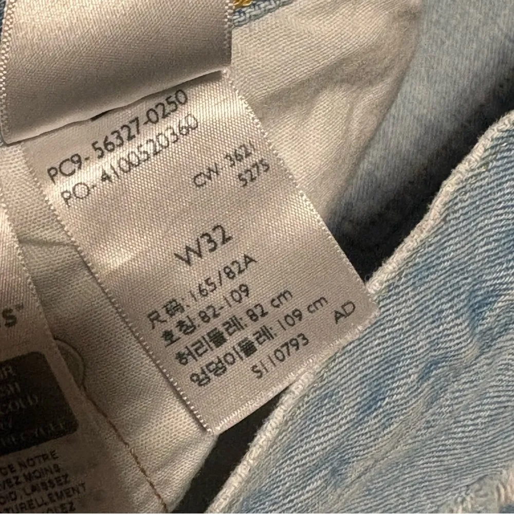 Levi's 501 High Rise Denim Shorts in Light Wash - Image 12