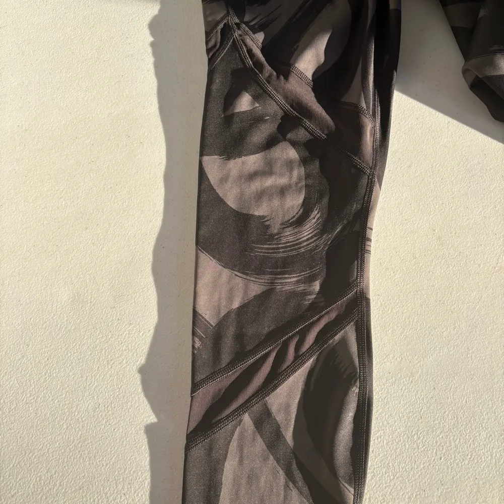 TENACITY BRUSH STROKES 7/8 TIGHT black grey small - Image 6