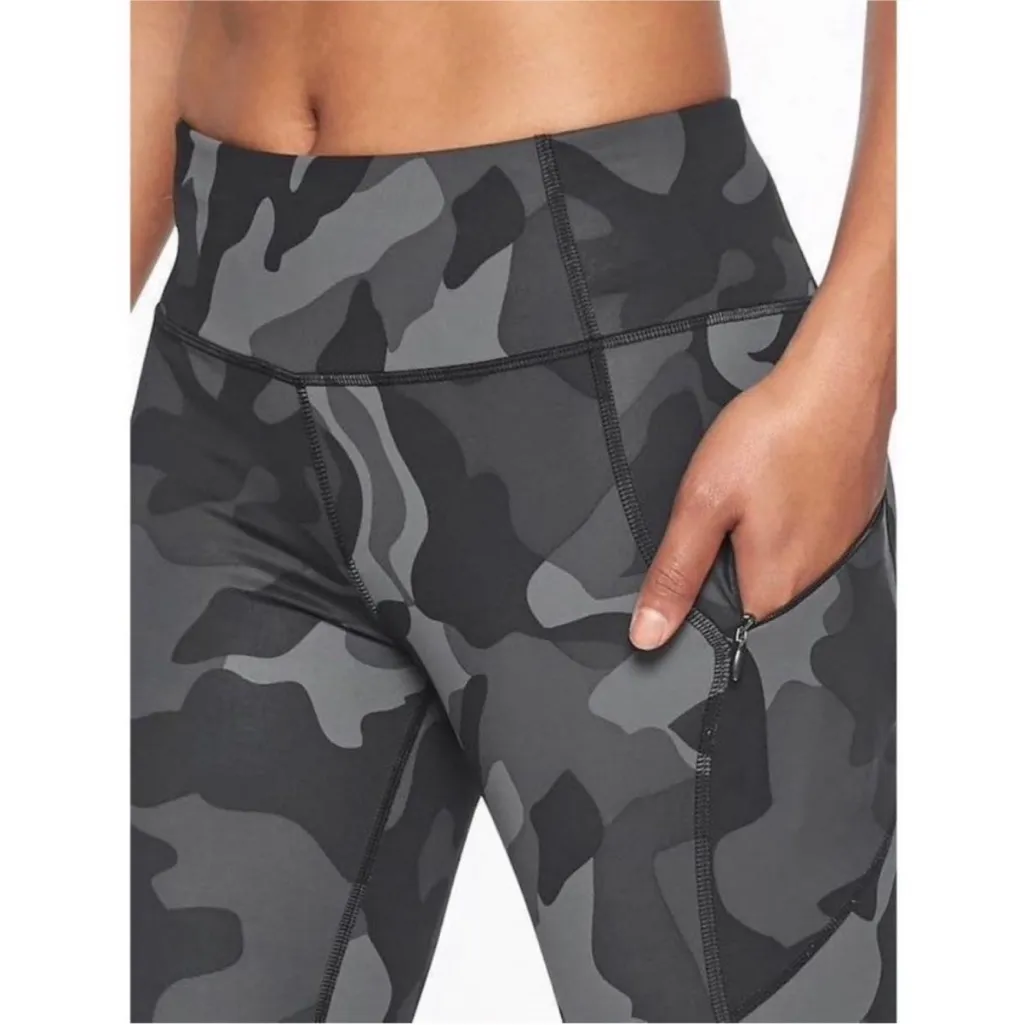 Athleta Contender Legging Sz X-Small Camo Black Gray Zipper Pocket Activewear - Image 3