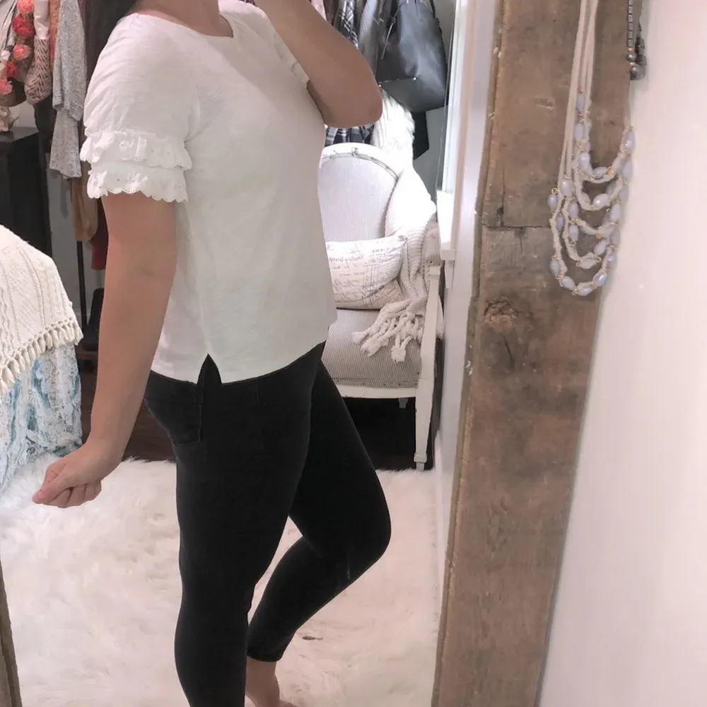 Medium white ruffle sleeves boho top - Image 3