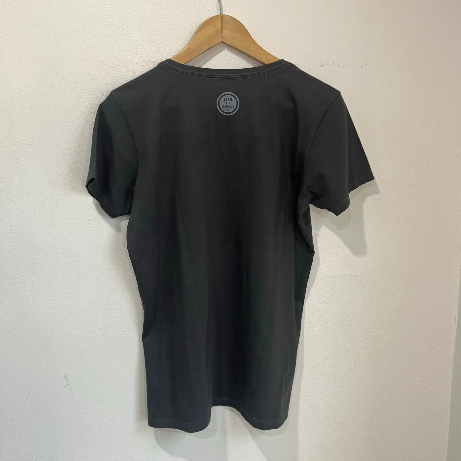 Life is Good Crusher Tee NWT Bicycle Graphic Charcoal Gray T-Shirt Size M - Image 2