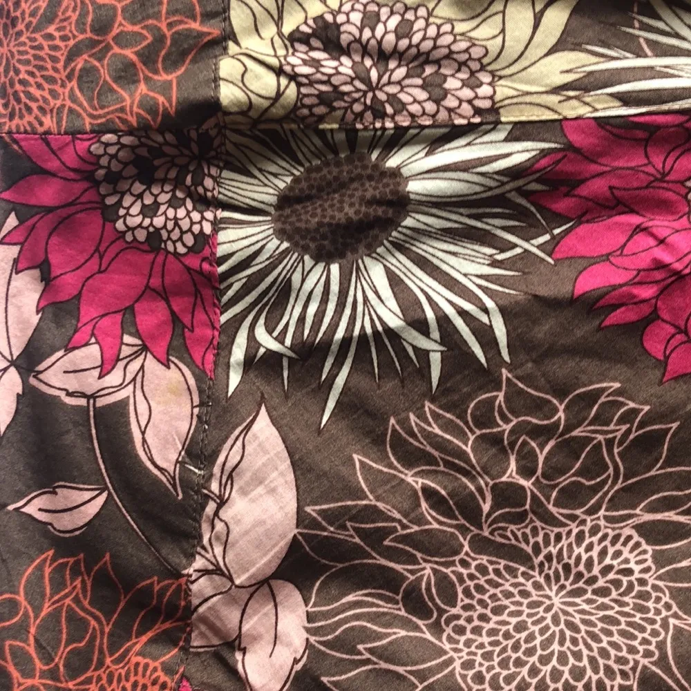 Full floral ruffled skirt - Image 4