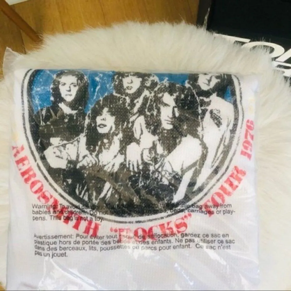 Knit Riot Aerosmith Notch Neck Thermal Top, Classic Rock, Aerosmith, Size 1X NWT Red - Image 6