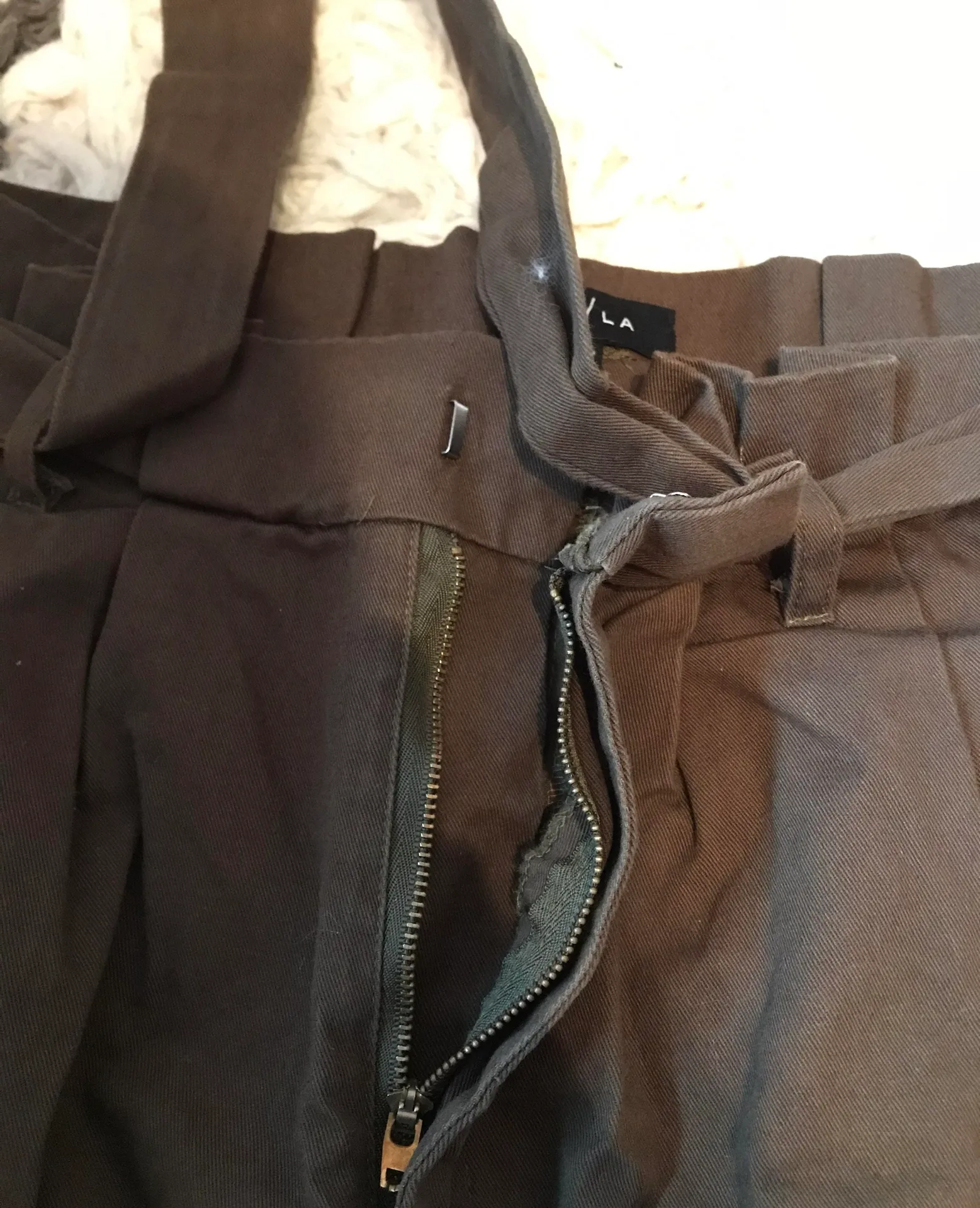 Paper Bag Pants - Image 4