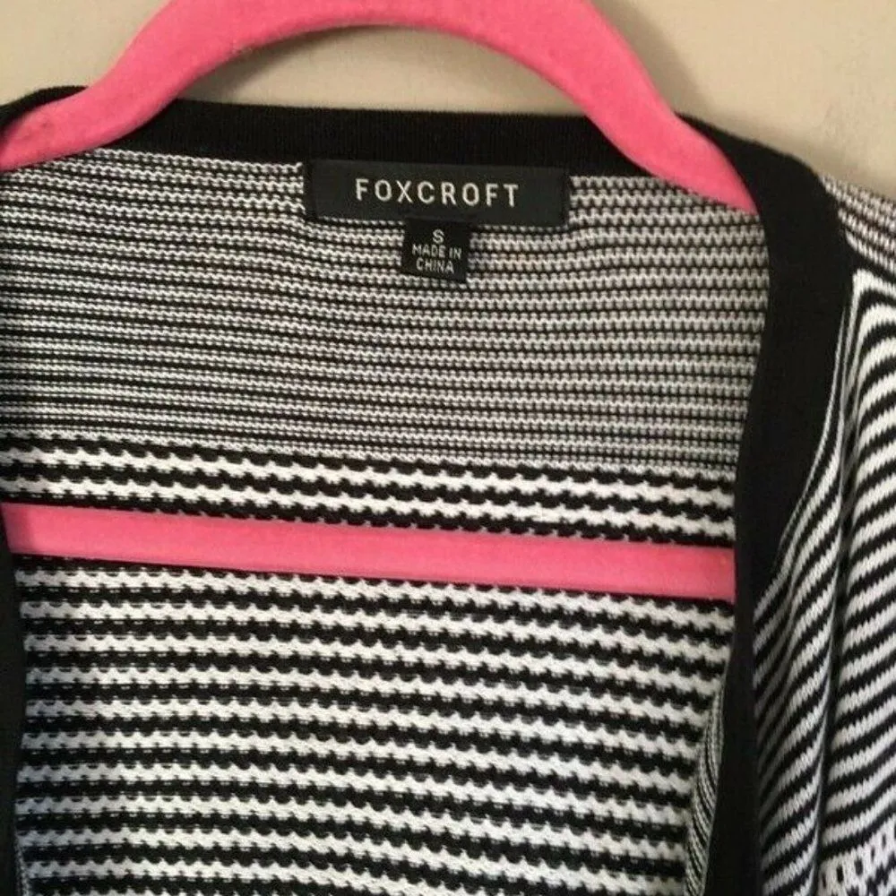 Fox Croft small black and white cardigan - Image 3
