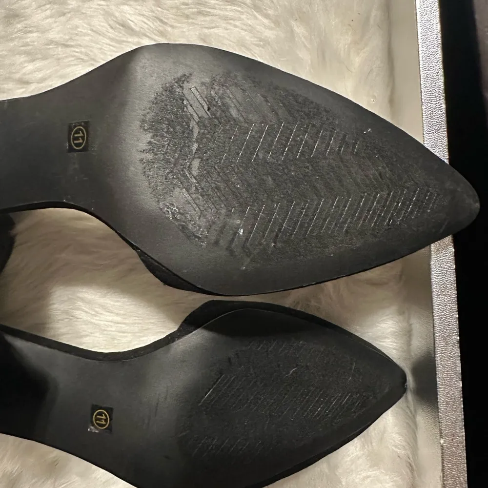 Elegant lulus Black Women's Heels size 11 - Image 3