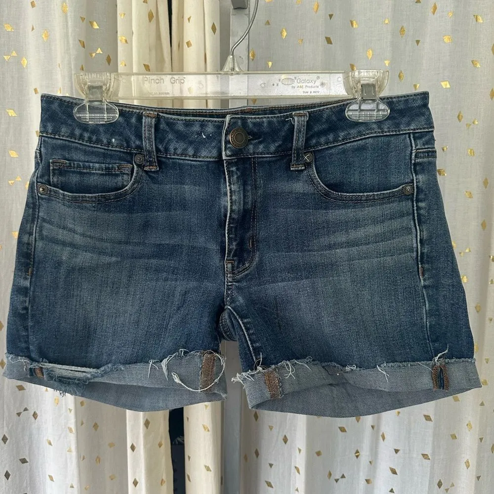 American Eagle 360° Super Stretch Distressed Folded Raw Hem Midi Denim Shorts 6 - Image 2