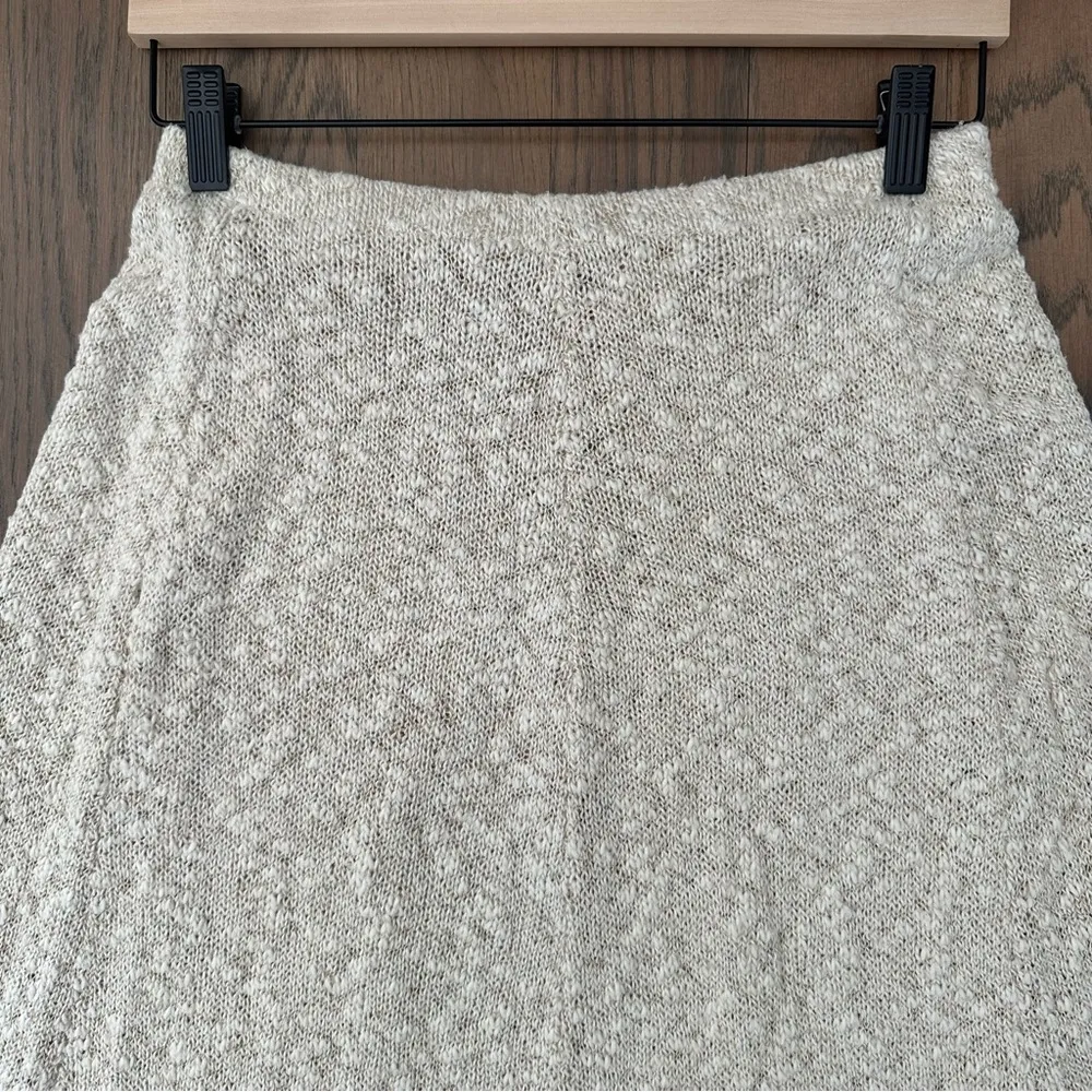 Woolloomooloo Australian Hand Knits Bouclé A-Line Knee Length Skirt Cream Small - Image 2