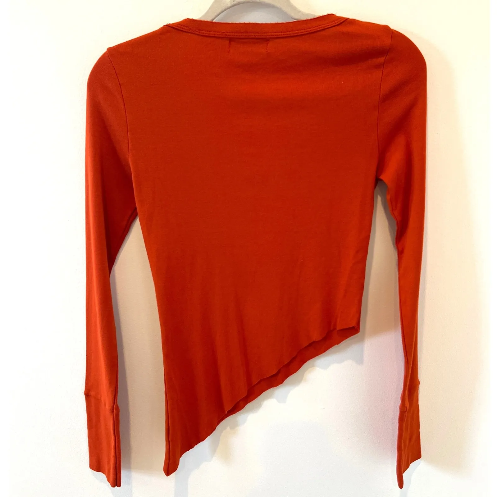 Michael Stars Asymmetrical Long Sleeve Supima Tee One Size Orange Y2K NWOT - Image 4