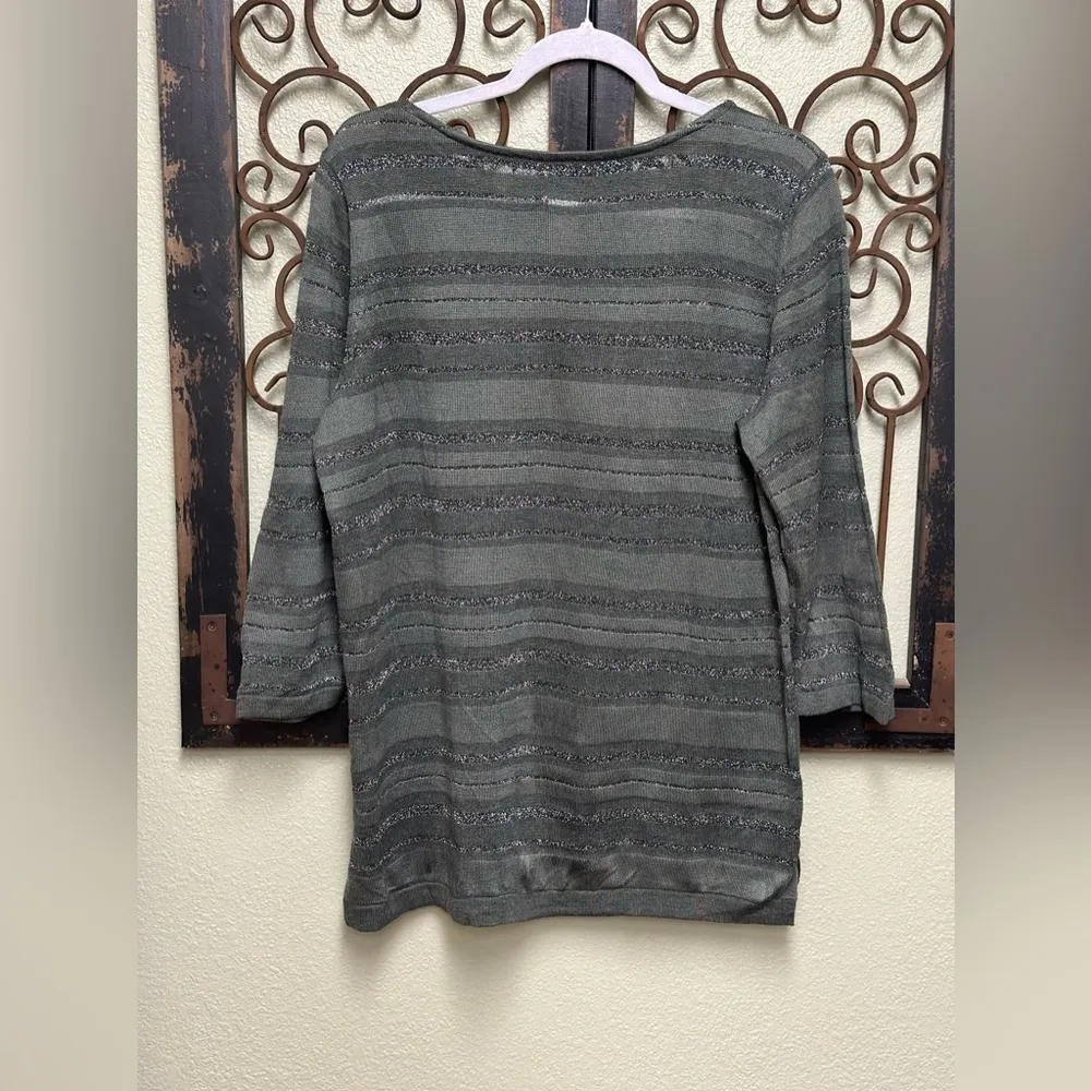 Jaclyn Smith grey striped long sleeve top - Image 2