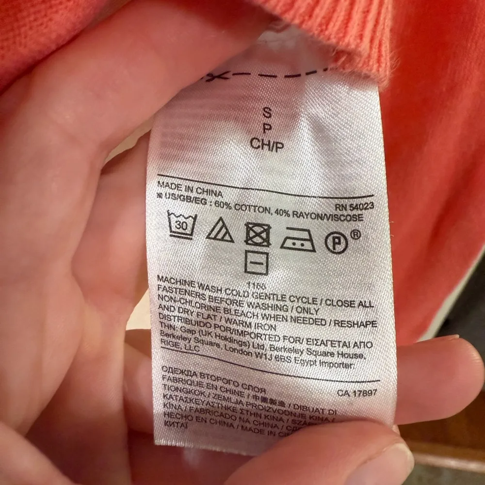 Banana Republic Coral Cardigan Sweater - Image 2