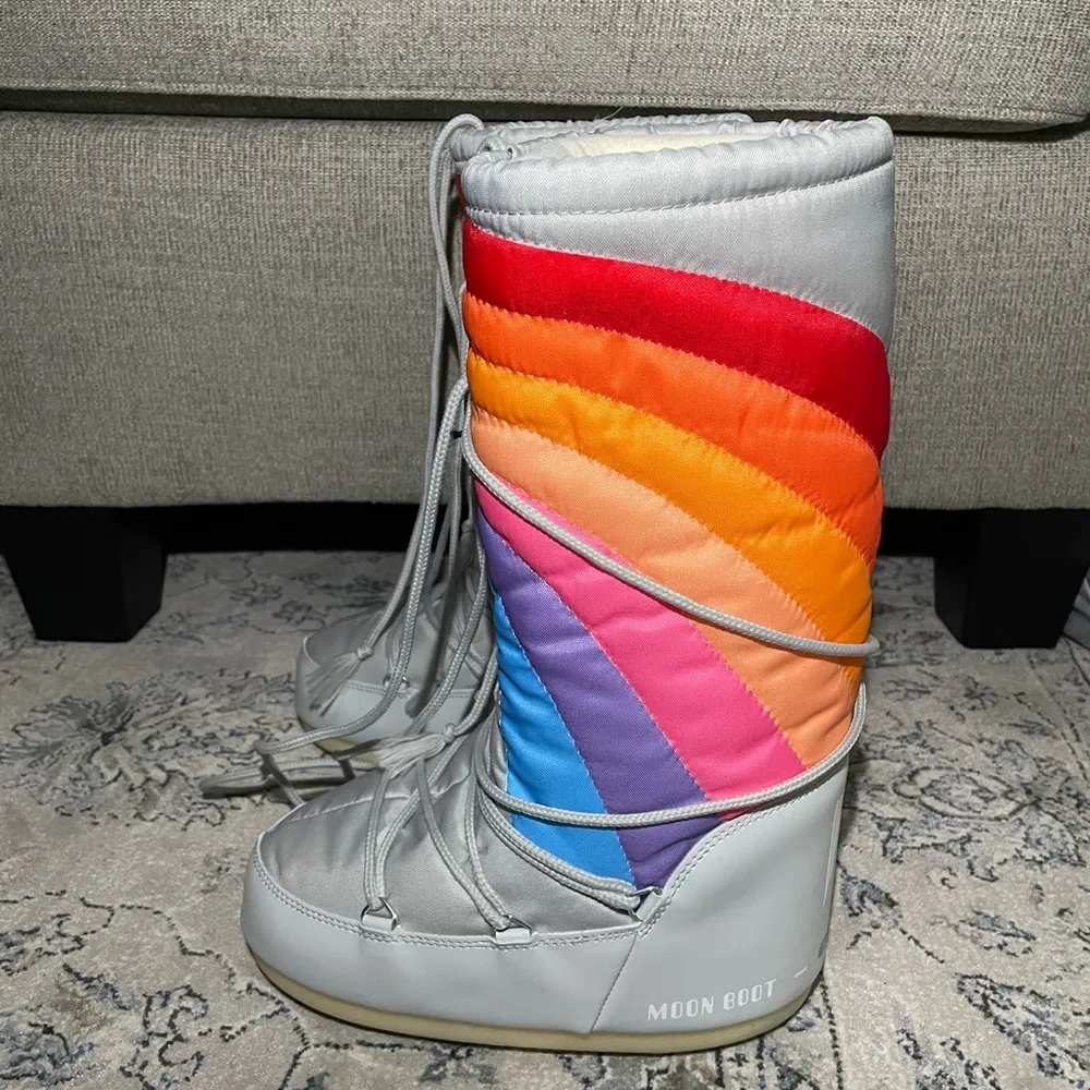 Moon Boot Icon Rainbow Snow Boots Size 7 - Image 8