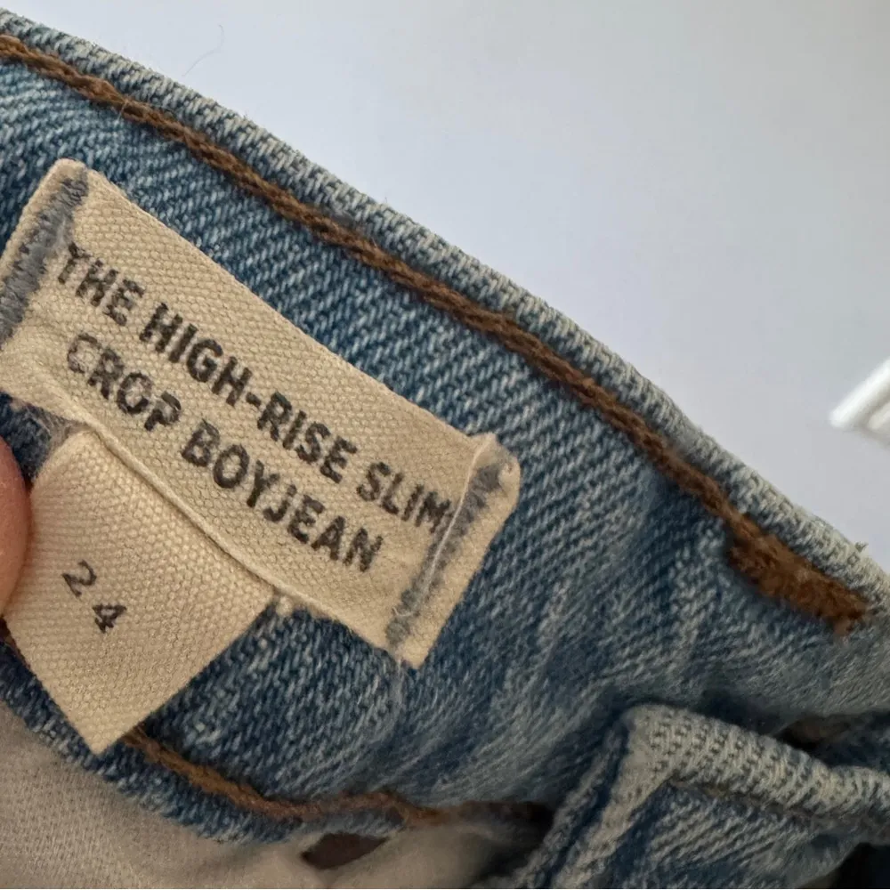 Madewell The High-Rise Slim Crop Boyjean in Dumas Wash: Ripped Edition - Image 9