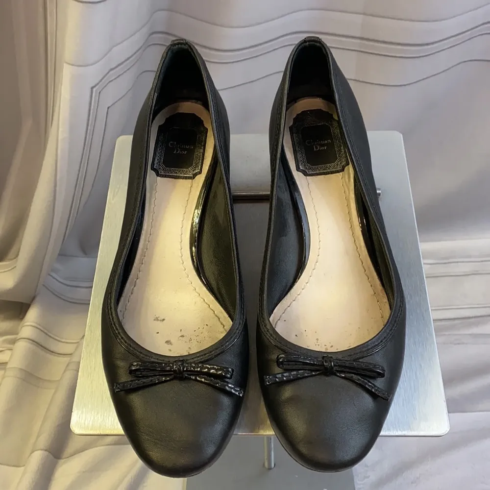 Christian Dior Black Rounded Heels - Size 40 - Image 56