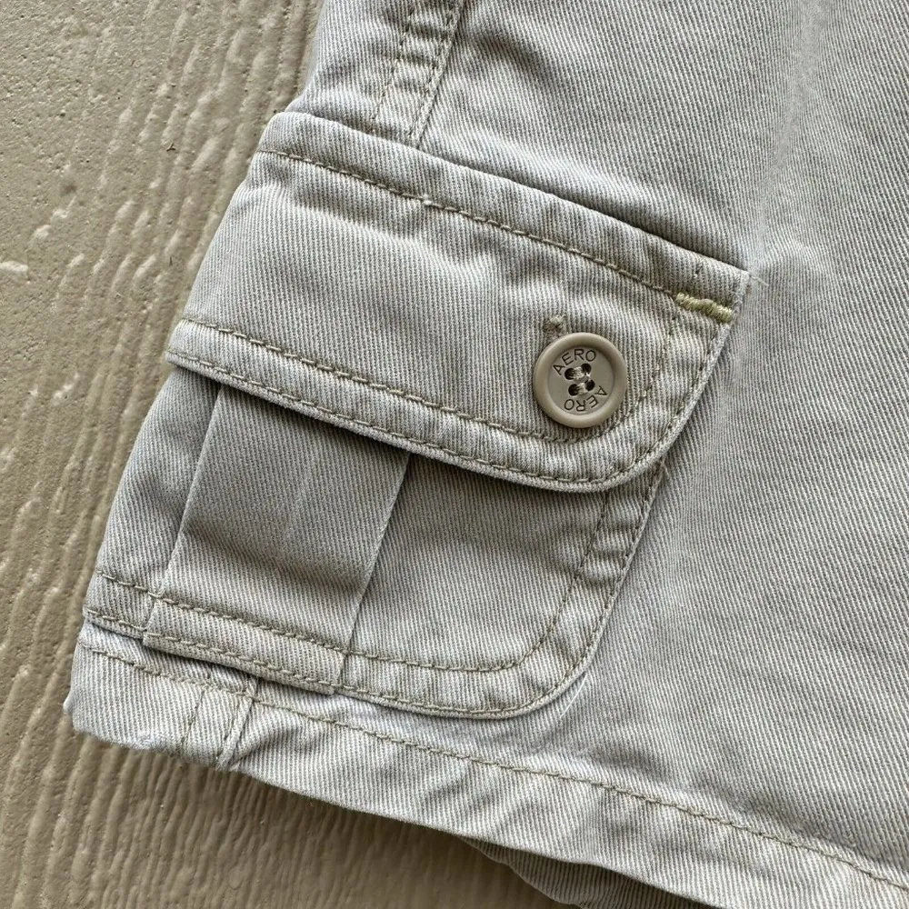 Vintage Y2K Aeropostale Khaki Chino Cargo Shorty Shorts Beige Juniors Size 11/12 - Image 3
