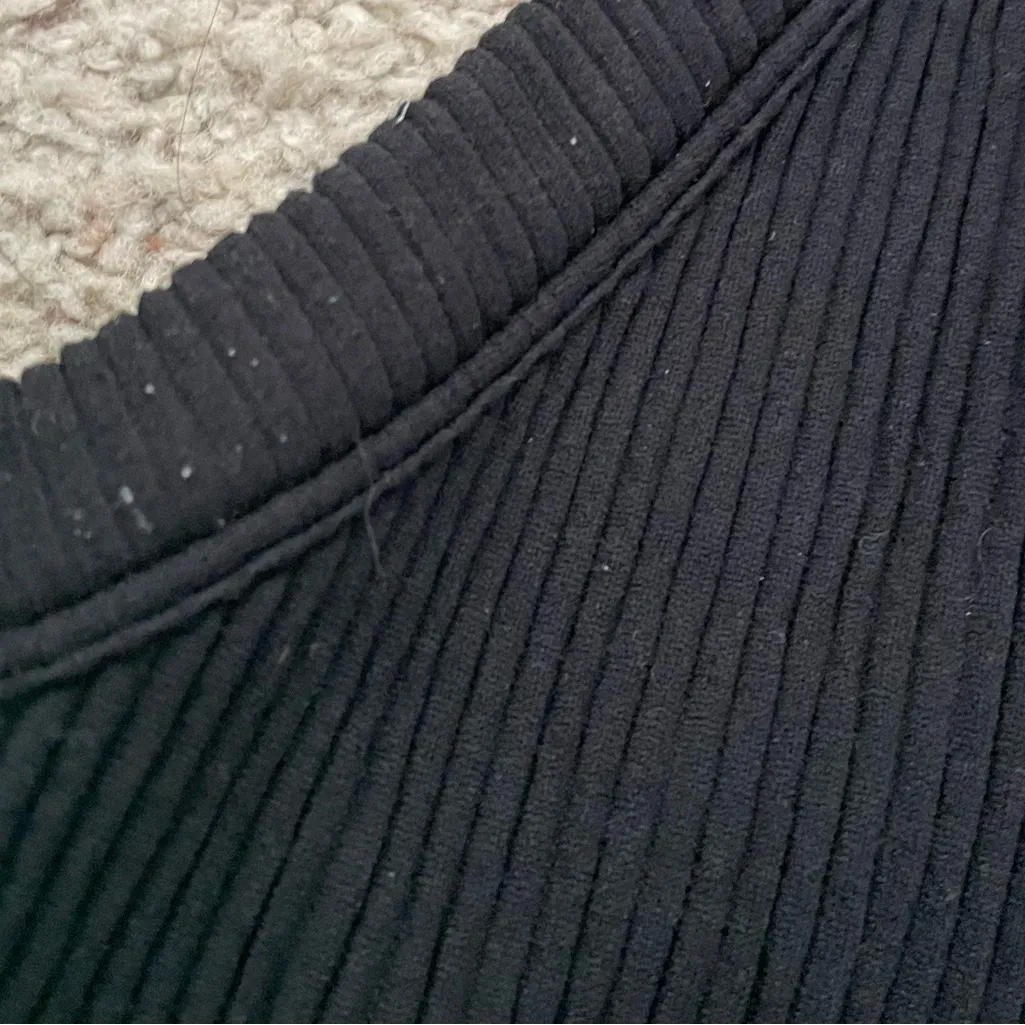 Aerie  Bundle of 2 Ribbed Ribbed Seamless Halter Bras - Image 3