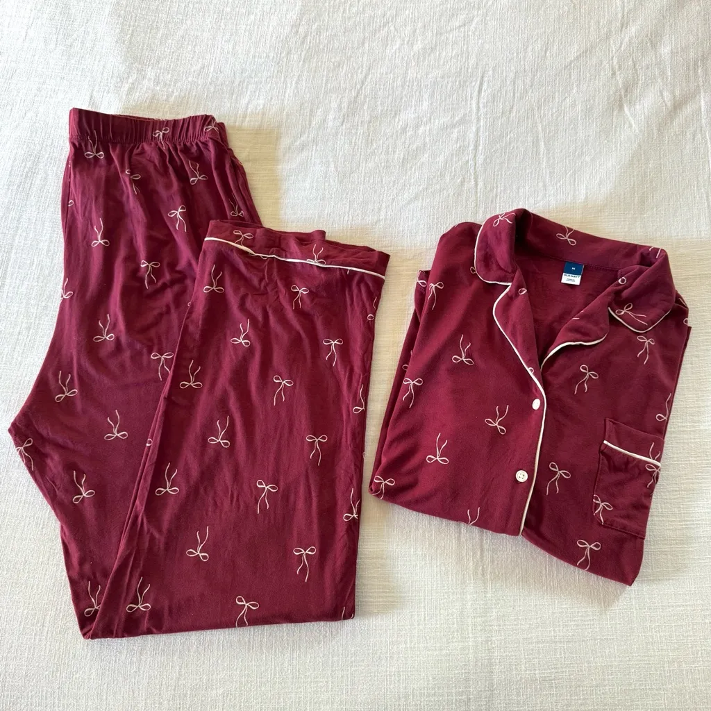 Old Navy Sunday Sleep Knit Long Sleeve Jersey Pajama Set, Bows - Medium - Image 2