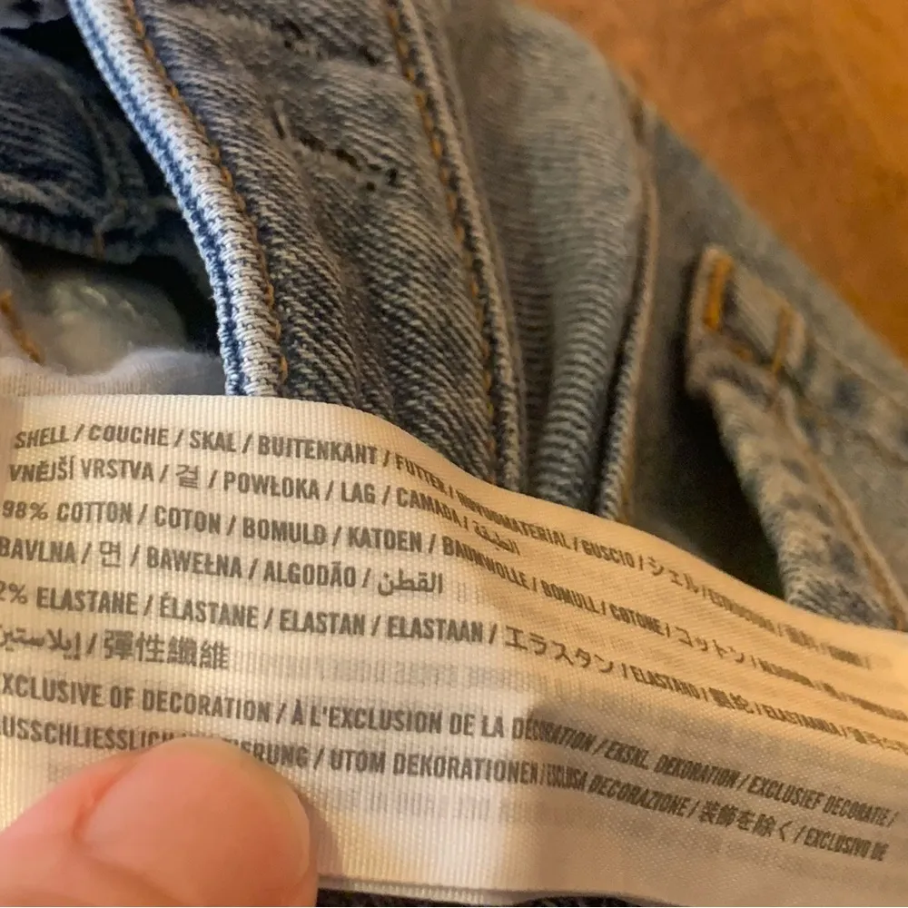 Hollister jeans women’s 00 regular blue ultra high rise mom jean stretch - Image 3