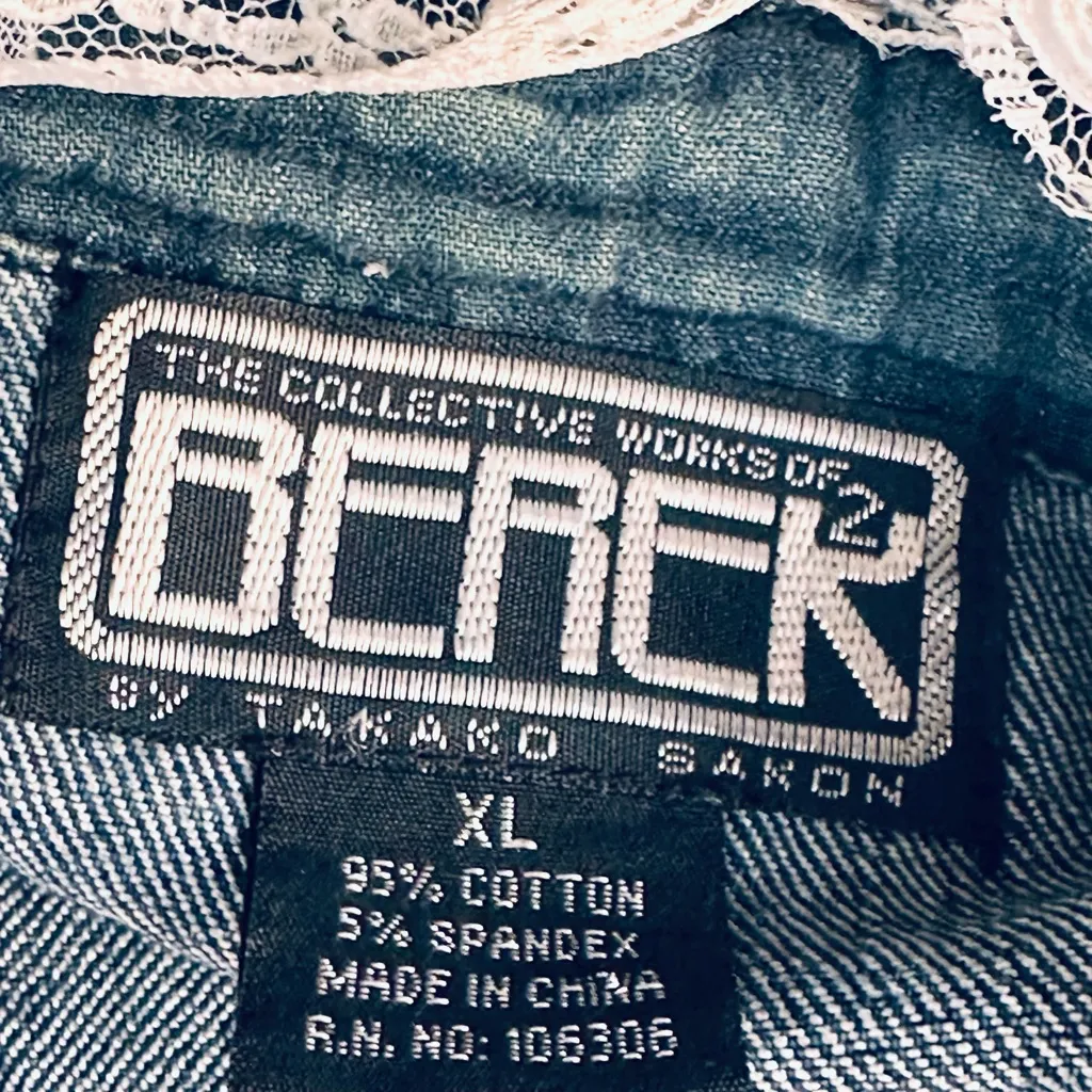 Berek 2 Rhinestone & Cameo Button Jean Jacket By Takako Sakon Size XL Blue - Image 16