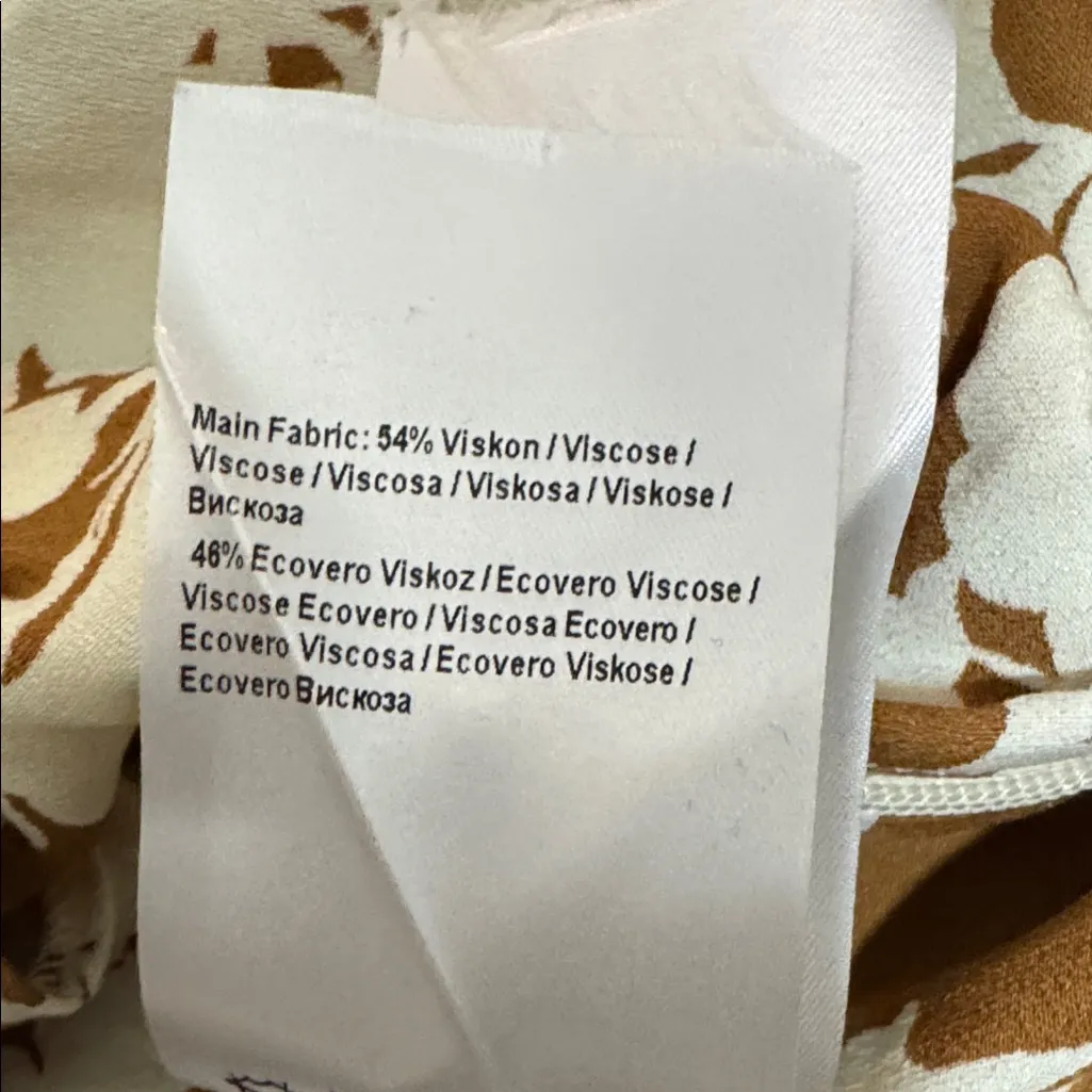 Exquisite Brown and Ivory Floral Blouse Side Zips Size XS - Image 6