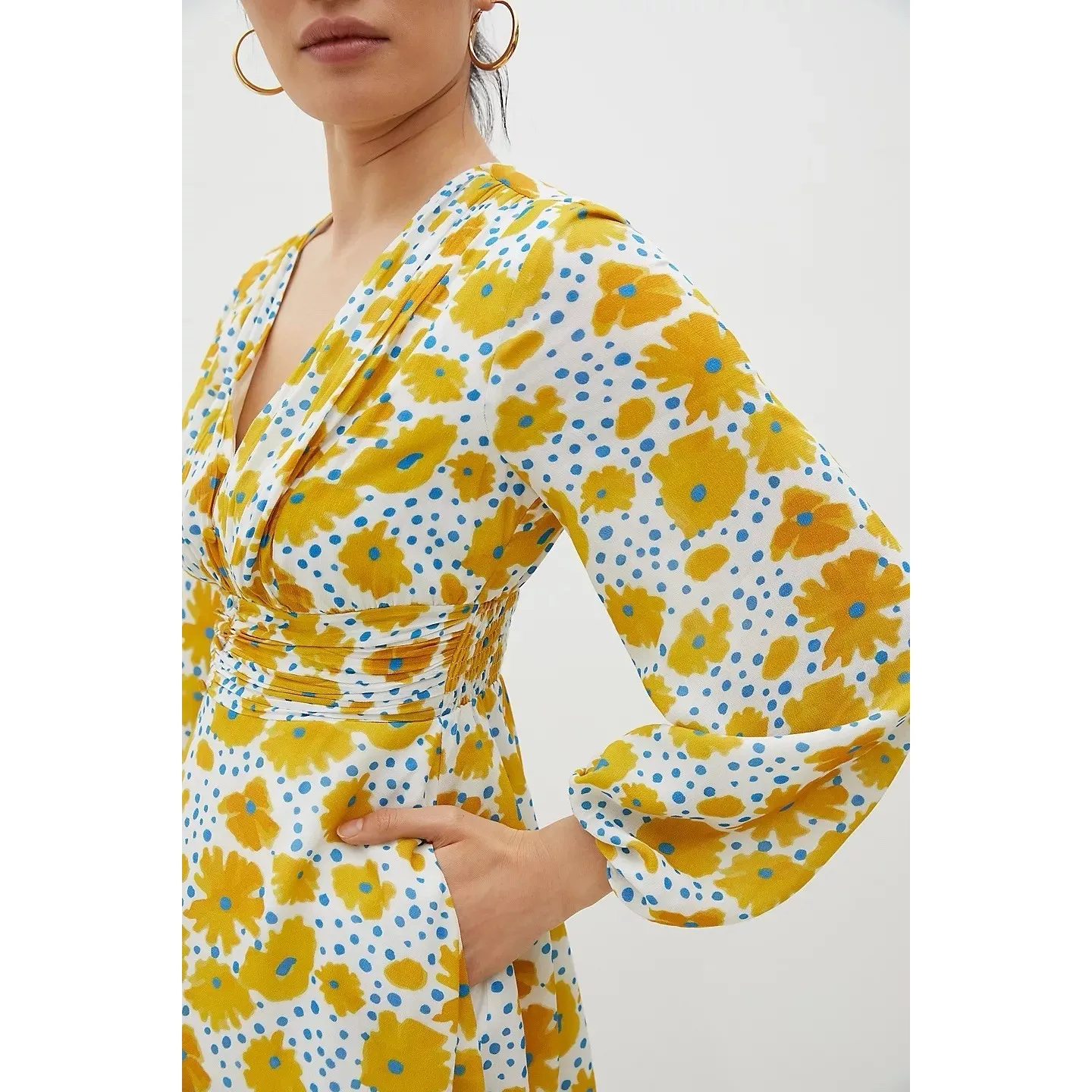 Anthropologie Vera‎ Buttercup Dress Small White Yellow Flower Print Ruched Waist - Image 3