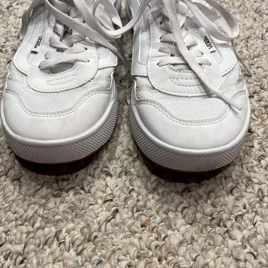 Vans White Women's Sneakers - Image 7