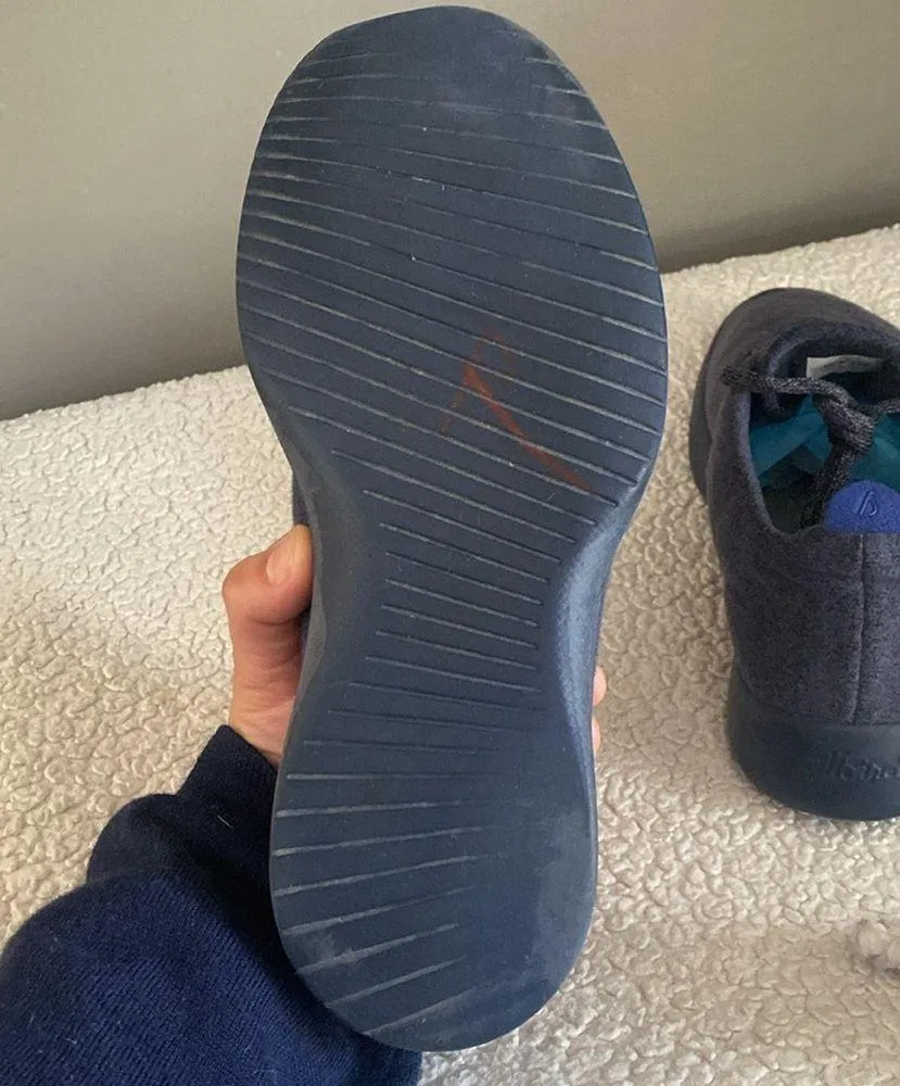 Allbirds wool runners Size 7 - Image 5